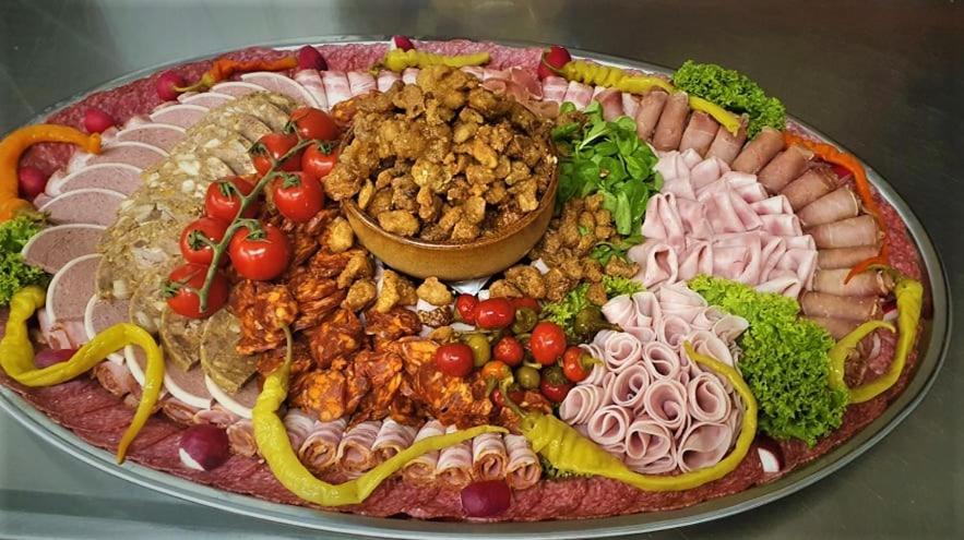 Restauracia Penzion Na Mlyne Stará Turá Eksteriør bilde